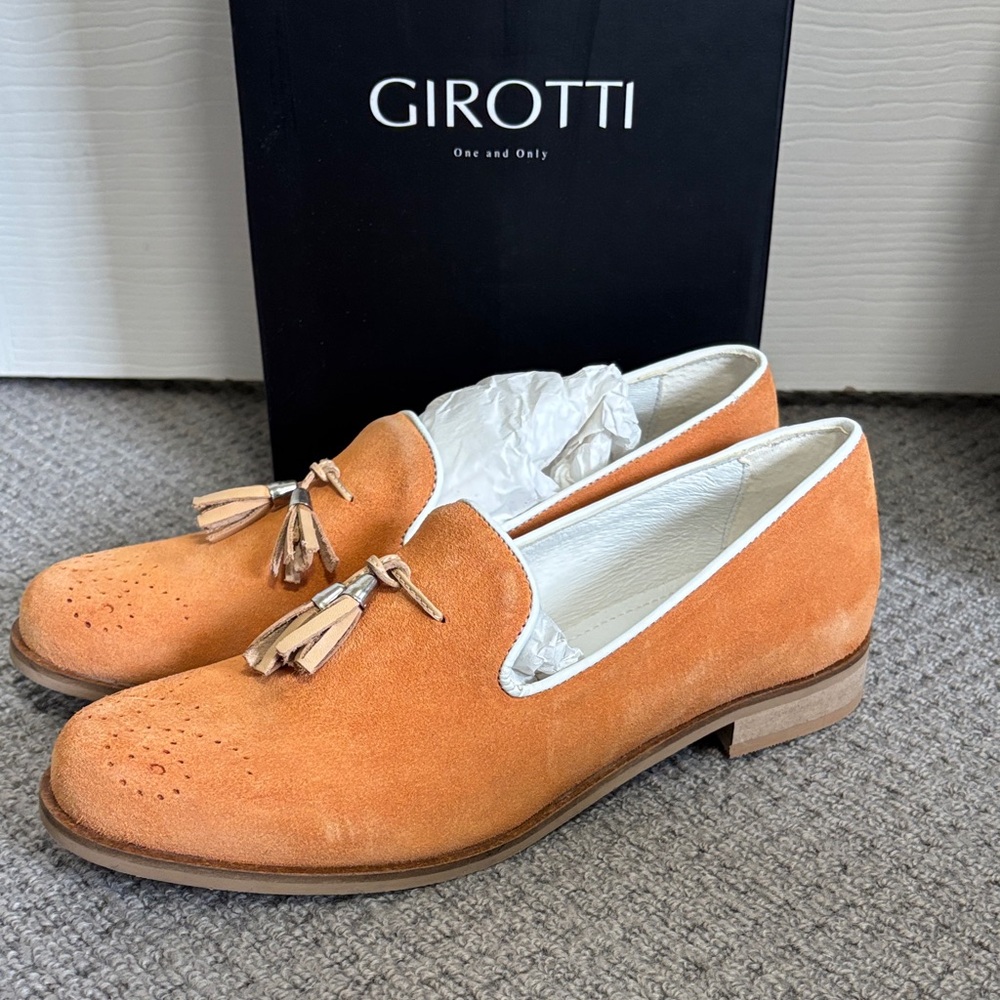 GIROTTI || Orange suede loafers